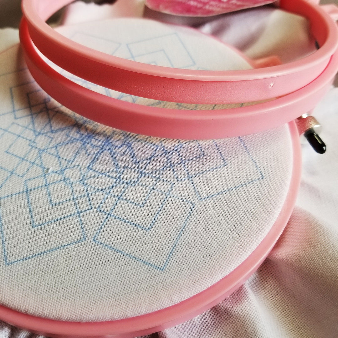 6-inch Susan Bates Hoop-La Plastic Embroidery Hoop